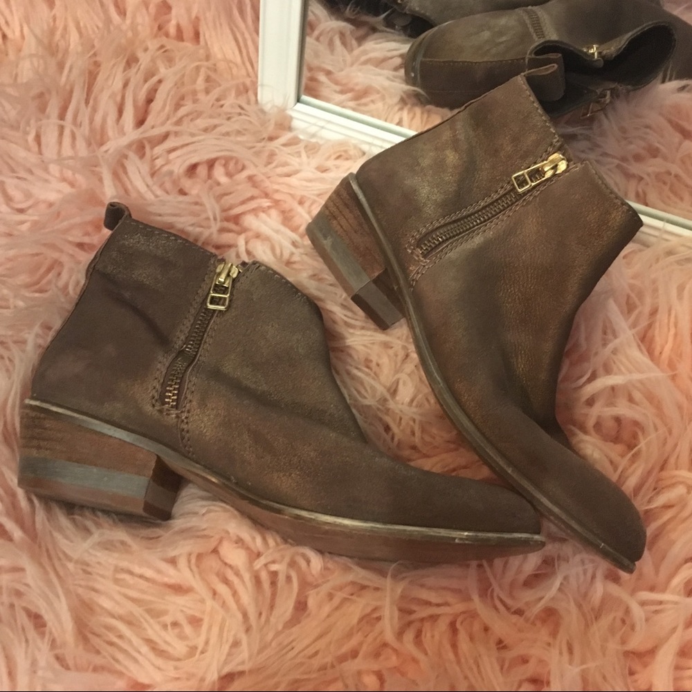 ⚡️Steven by Steve Madden 'Roger' Bronze Booties⚡️